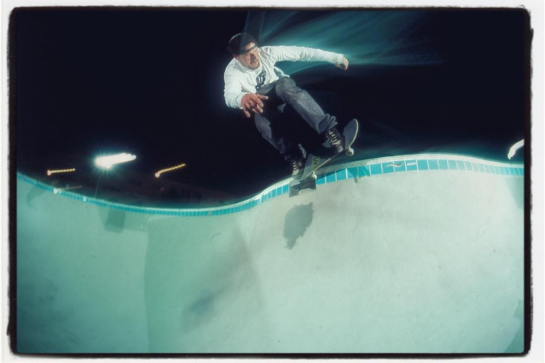 #throwbackthursday Matt Grabowski backside grinding the deathbox at the kidney pool at the skatepark in Mostoles, Spain, 2004. #minusramps #skateboarding #pool #bowl #concrete #deathbox #bailgun #gerdriegerphotography