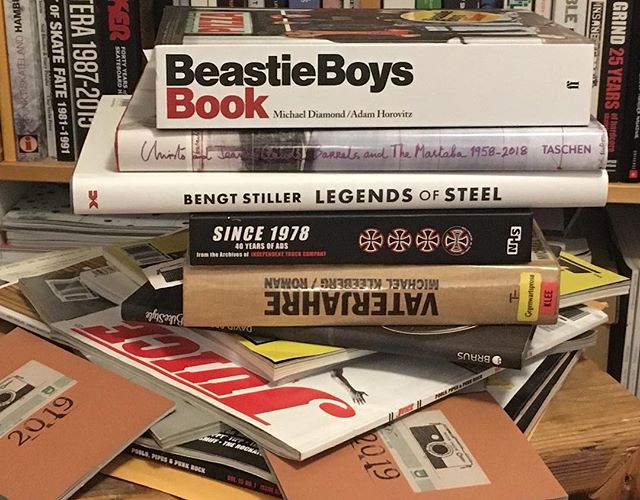 Some inspiration and reading matirial for January. #beastieboys #legendsofsteel #indypendenttrucks #christo
