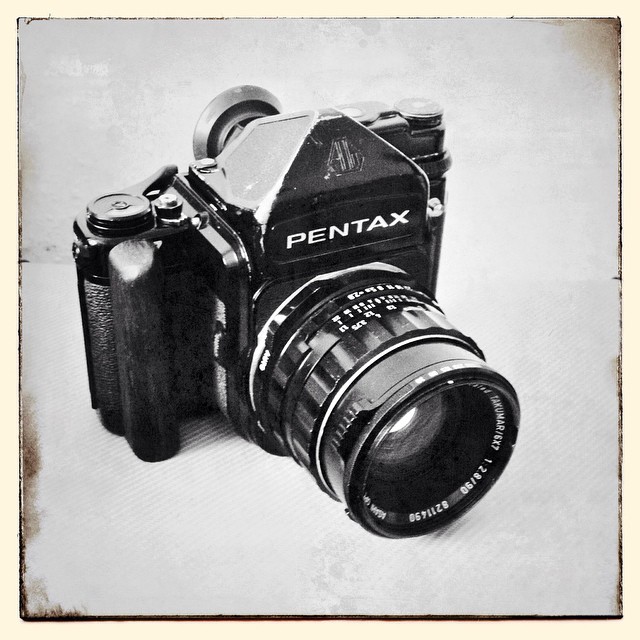 Fixed the TTL prism, works fine again. Love that camera. #pentax67 #6x7 #120 #mediumformat #analog #Bailgun