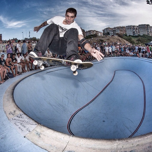 #flashbackfriday Filipe Foguinho early release lien disaster at the La Kantera kindey pool, Algorta. #bowl-a-rama #Bailgun