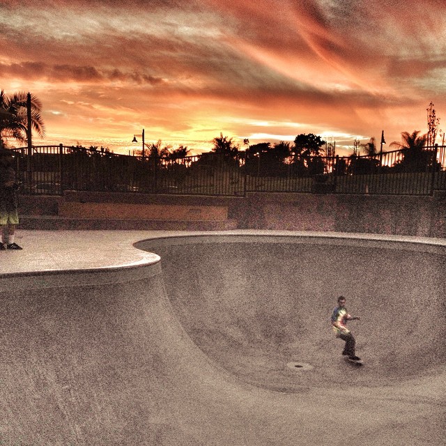 Encinitas sunset yesterday. #sunset #Bailgun