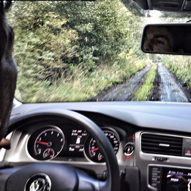 Taking a shortcut on the way back from Berlin. "Hauptstraße" from Luchsfleiß to Krahne... don't even ask. Almost got stuck in the middle of nowhere. GPS navigation at it's best. #Lemcke at the wheel.