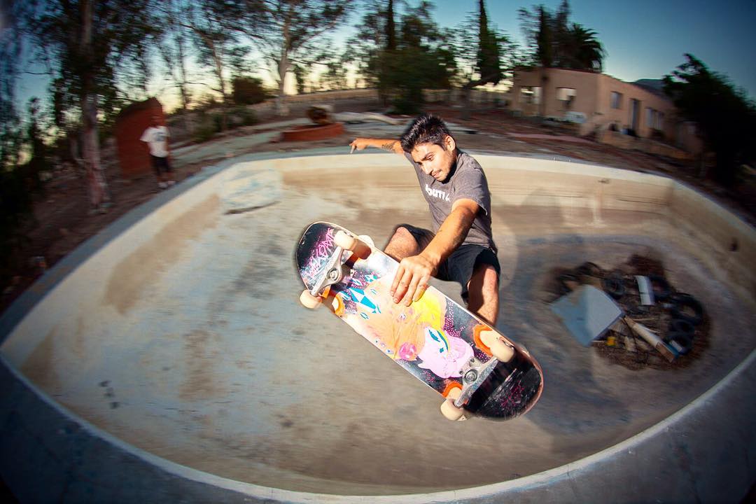 #flashbackfriday Brandon Perelson FSA in a Baja square, 2014 @brain_done #Bailgun #pool #bowl #skateboarding #baja #gerdrieger.com